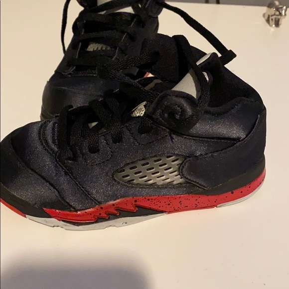 Jordan shoes - Picture 2 of 3